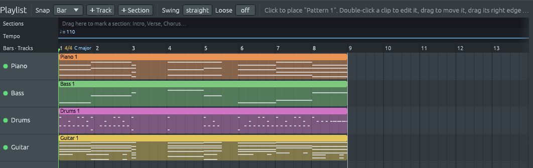 La lista de reproducción con las pistas Piano, Bass, Drums y Guitar a lo largo de ocho compases. Cada pista está ocupada en los compases 1, 2, 7 y 8. En el compás 3 cada pista tiene un golpe corto al principio y luego nada; en el compás 4 una nota larga o un golpe; el compás 5 está vacío en su segunda mitad, y las notas del compás 6 empiezan justo antes de su barra de compás